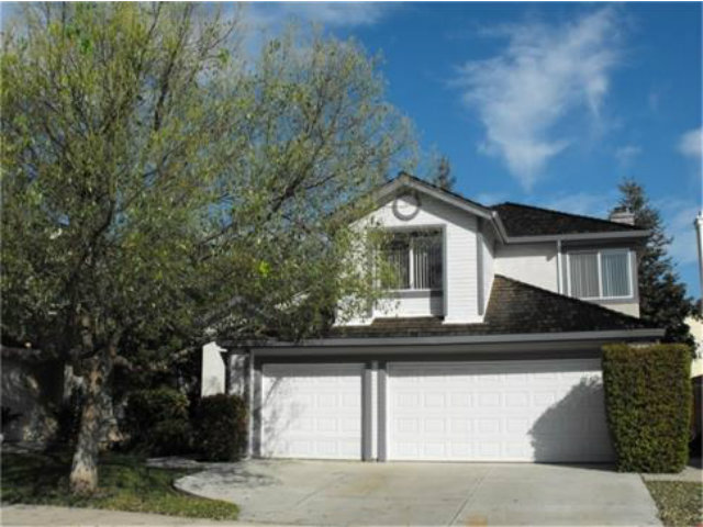 925 Vallerand Rd, Tracy